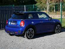 MINI Hatch 2.0 John Cooper Works, Manual