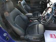 MINI Hatch 2.0 John Cooper Works, Manual