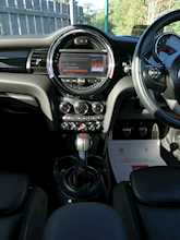 MINI Hatch 2.0 John Cooper Works, Manual