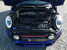MINI Hatch 2.0 John Cooper Works, Manual