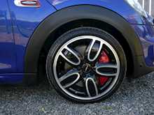 MINI Hatch 2.0 John Cooper Works, Manual