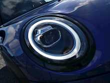 MINI Hatch 2.0 John Cooper Works, Manual