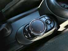 MINI Hatch 2.0 John Cooper Works, Manual