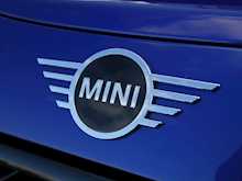 MINI Hatch 2.0 John Cooper Works, Manual