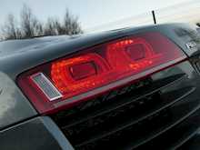 Audi R8 4.2 FSI V8 Quattro, Manual, Coupe