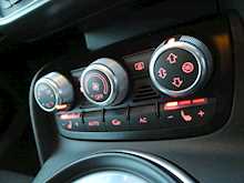 Audi R8 4.2 FSI V8 Quattro, Manual, Coupe