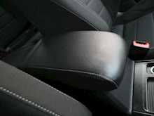 Volkswagen Golf R 2.0 TSI Hatchback 4Motion, Autotmatic