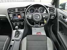 Volkswagen Golf 2.0 TSI BlueMotion Tech R DSG 4Motion (Auto)