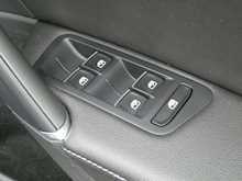 Volkswagen Golf 2.0 TSI BlueMotion Tech R DSG 4Motion (Auto)