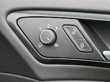 Volkswagen Golf 2.0 TSI BlueMotion Tech R DSG 4Motion (Auto)