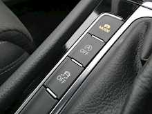 Volkswagen Golf 2.0 TSI BlueMotion Tech R DSG 4Motion (Auto)