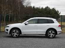 Volkswagen Touareg 3.0 TDI V6 BlueMotion Tech R-Line, Auto