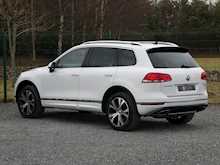 Volkswagen Touareg 3.0 TDI V6 BlueMotion Tech R-Line, Auto