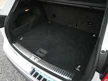 Volkswagen Touareg 3.0 TDI V6 BlueMotion Tech R-Line, Auto