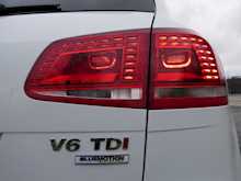 Volkswagen Touareg 3.0 TDI V6 BlueMotion Tech R-Line, Auto