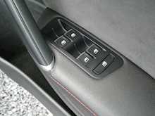 Volkswagen Golf 2.0 TSI BlueMotion Tech GTI Clubsport 40