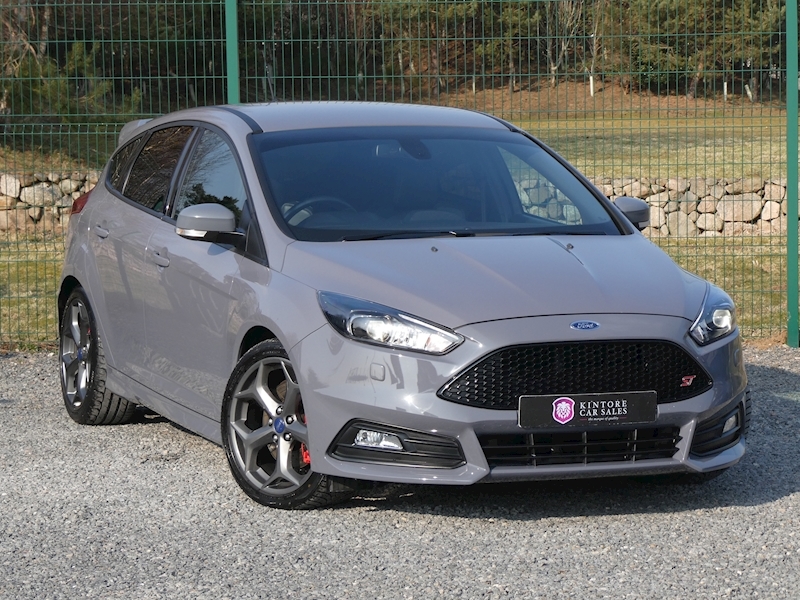 Ford Focus 2.0 TDCi ST-3, Manual 2.0 5dr Hatchback Manual Diesel