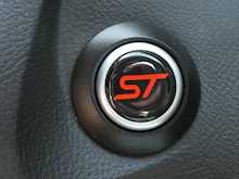 Ford Focus 2.0 TDCi ST-3, Manual