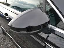 Volkswagen Tiguan 2.0 TDI R-Line 4Motion SUV