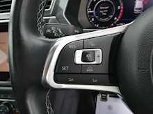 Volkswagen Tiguan 2.0 TDI R-Line 4Motion SUV