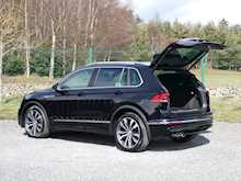 Volkswagen Tiguan 2.0 TDI R-Line 4Motion SUV