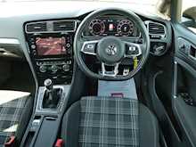 Volkswagen Golf 2.0 TDI GTD, Manual  5dr