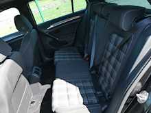 Volkswagen Golf 2.0 TDI GTD, Manual  5dr