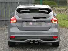 Ford Focus 2.0 TDCi ST-3 Hatchback, Manual