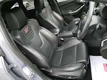 Ford Focus 2.0 TDCi ST-3 Hatchback, Manual