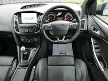 Ford Focus 2.0 TDCi ST-3 Hatchback, Manual