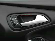 Ford Focus 2.0 TDCi ST-3 Hatchback, Manual