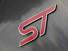 Ford Focus 2.0 TDCi ST-3 Hatchback, Manual