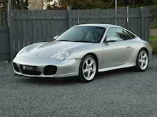 Porsche 911 3.6 Carrera 4S Coupe, Manual