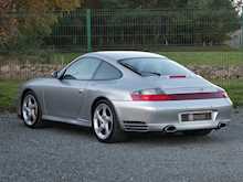 Porsche 911 3.6 Carrera 4S Coupe, Manual
