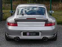 Porsche 911 996 3.6 Turbo Coupe AWD, Manual