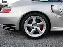 Porsche 911 996 3.6 Turbo Coupe AWD, Manual