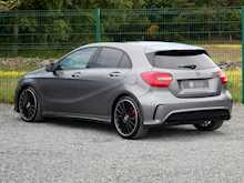 Mercedes-Benz A-Class 2.0 A45 AMG 4Matic [Map Pilot]