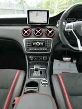 Mercedes-Benz A-Class 2.0 A45 AMG 4Matic [Map Pilot]