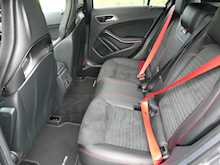 Mercedes-Benz A-Class 2.0 A45 AMG 4Matic [Map Pilot]