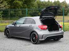 Mercedes-Benz A-Class 2.0 A45 AMG 4Matic [Map Pilot]