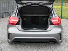 Mercedes-Benz A-Class 2.0 A45 AMG 4Matic [Map Pilot]