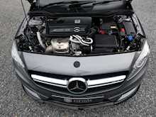 Mercedes-Benz A-Class 2.0 A45 AMG 4Matic [Map Pilot]