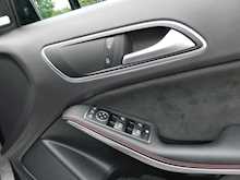 Mercedes-Benz A-Class 2.0 A45 AMG 4Matic [Map Pilot]