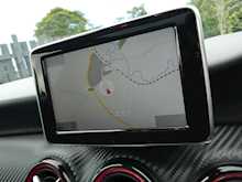 Mercedes-Benz A-Class 2.0 A45 AMG 4Matic [Map Pilot]