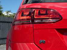 Volkswagen Golf 2.0 TSI BlueMotion Tech R Estate, DSG