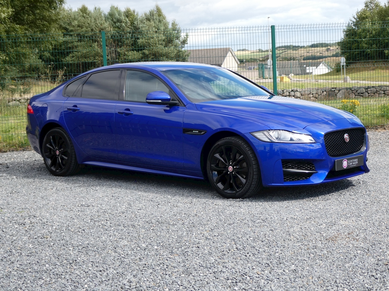 XF 2.0d R-Sport, Automatic 2.0 4dr Saloon Automatic Diesel