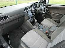 Volkswagen Tiguan Allspace 1.5 TSI EVO R-Line Tech DSG