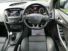 Ford Focus 2.0 TDCi ST-3 Hatchback 5dr, Manual