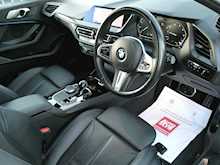 BMW 1 Series 1.5 118i M Sport, DCT Hatchback