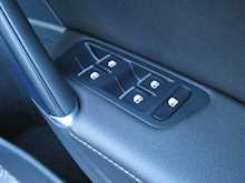 Volkswagen Golf R 2.0 TSI Hatchback 4Motion, Autotmatic